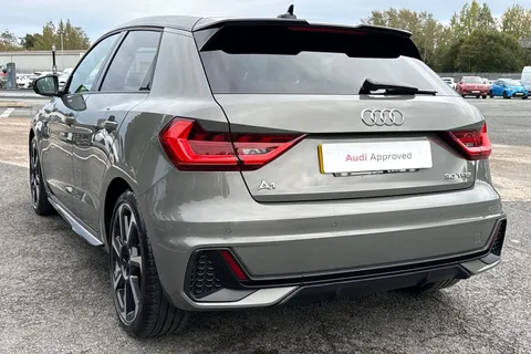 PN72LHJ Audi A1 Black Edition 30 TFSI 110 PS 6-speed Thumbnail #8