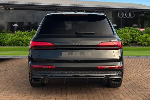 Audi Q7 3.0 TDI V6 Black Edition Tiptronic quattro Euro 6 (s/s) 5dr Thumbnail #5