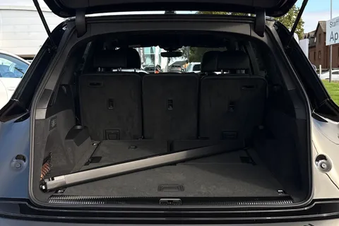  Audi Q7 3.0 TDI V6 Black Edition Tiptronic quattro Euro 6 (s/s) 5dr Thumbnail #7
