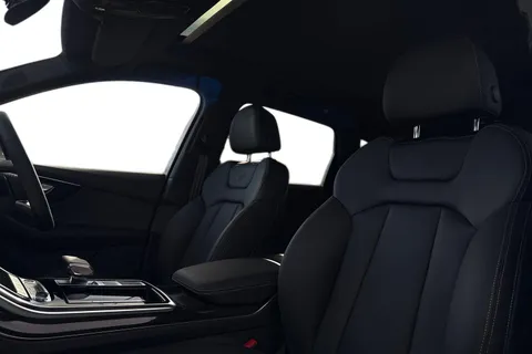  Audi Q7 3.0 TDI V6 Black Edition Tiptronic quattro Euro 6 (s/s) 5dr Thumbnail #16