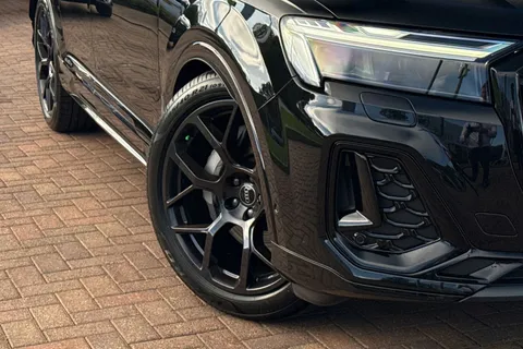  Audi Q7 3.0 TDI V6 Black Edition Tiptronic quattro Euro 6 (s/s) 5dr Thumbnail #26