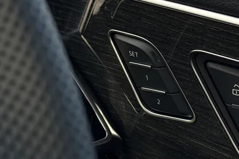  Audi Q7 3.0 TDI V6 Black Edition Tiptronic quattro Euro 6 (s/s) 5dr Thumbnail #46