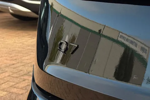  Audi Q7 3.0 TDI V6 Black Edition Tiptronic quattro Euro 6 (s/s) 5dr Thumbnail #50