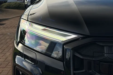  Audi Q7 3.0 TDI V6 Black Edition Tiptronic quattro Euro 6 (s/s) 5dr Thumbnail #55