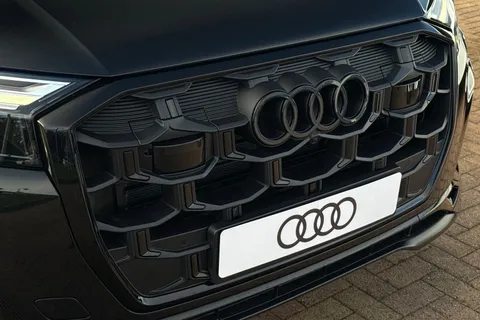  Audi Q7 3.0 TDI V6 Black Edition Tiptronic quattro Euro 6 (s/s) 5dr Thumbnail #56