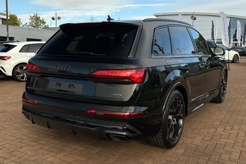  Audi Q7 3.0 TDI V6 Black Edition Tiptronic quattro Euro 6 (s/s) 5dr Thumbnail #59