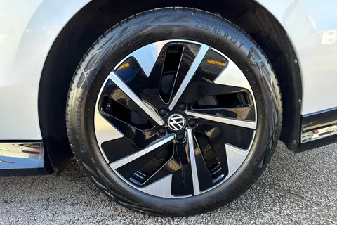 11 of 66 for VOLKSWAGEN ID.7 210kW Match Pro 77kWh 5dr Auto