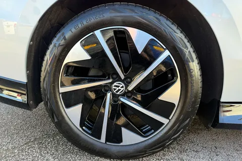 13 of 66 for VOLKSWAGEN ID.7 210kW Match Pro 77kWh 5dr Auto