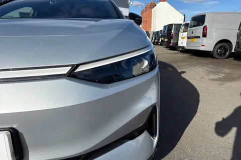 34 of 66 for VOLKSWAGEN ID.7 210kW Match Pro 77kWh 5dr Auto