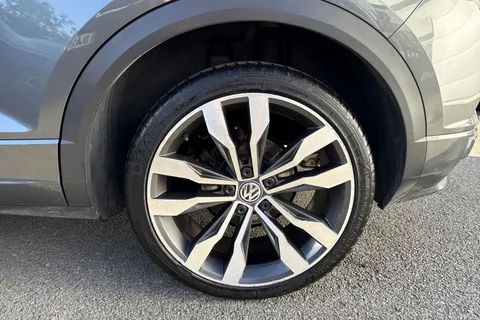 12 of 47 for VOLKSWAGEN T-ROC 1.5 TSI EVO R-Line 5dr