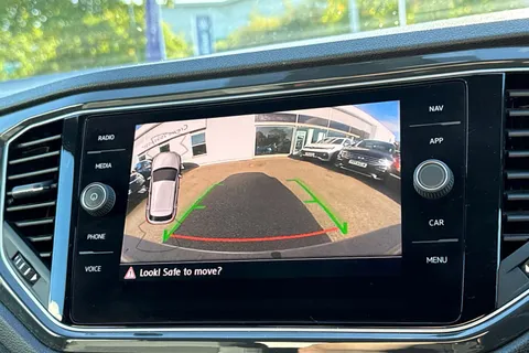 33 of 47 for VOLKSWAGEN T-ROC 1.5 TSI EVO R-Line 5dr