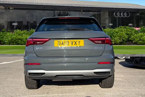4 of 53 for AUDI Q3 35 TDI Sport 5dr S Tronic