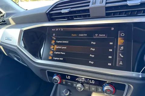 32 of 53 for AUDI Q3 35 TDI Sport 5dr S Tronic