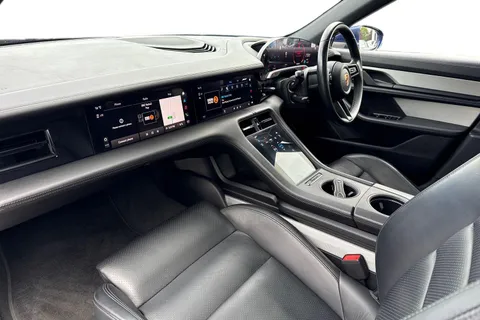 TY21KAN Porsche Taycan Performance Plus 93.4kWh Auto RWD 4dr Thumbnail #9