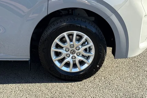 BV75OEY Volkswagen E-Transporter SWB 218PS 65kWh Electric Panel Van Thumbnail #10