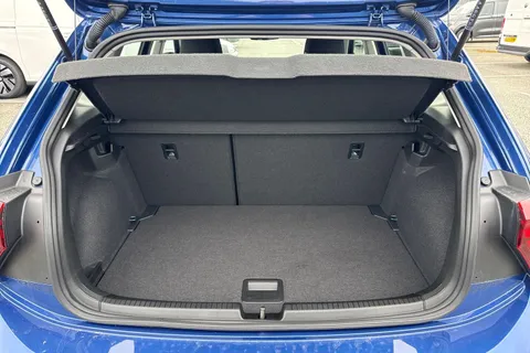 GK24JKN Volkswagen Polo 1.0 TSI Life 5dr DSG Thumbnail #7