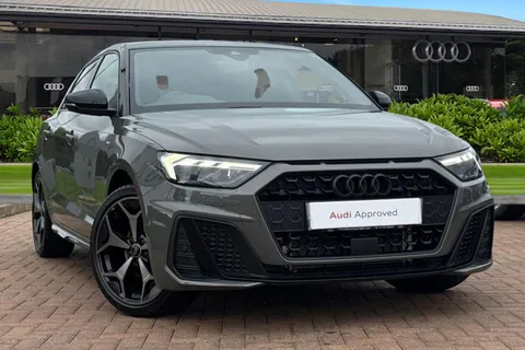 BV25ECW Audi A1 Black Edition 30 TFSI  116 PS S tronic Thumbnail #2