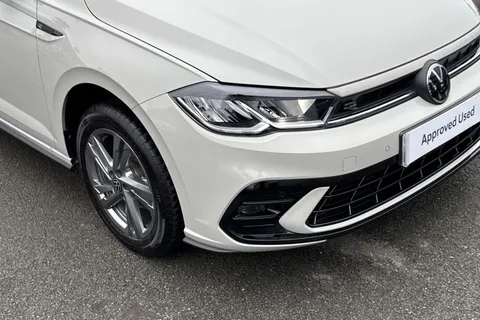 SB74AEF Volkswagen Polo 1.0 TSI 2025MY R-Line | Black Styling Pack | App Connect Thumbnail #9