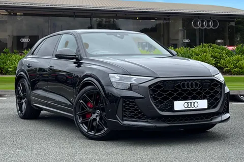 Audi RS Q8 4.0 TFSI V8 Performance Carbon Vorsprung Tiptronic quattro Euro 6 (s/s) 5dr Thumbnail #2