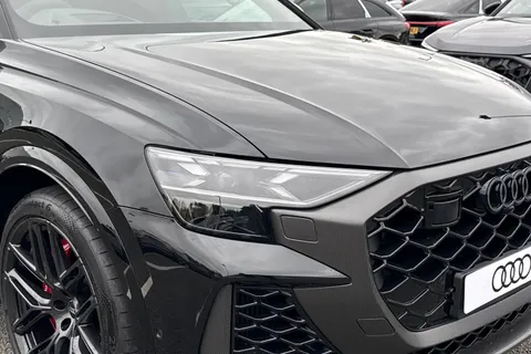 Audi RS Q8 4.0 TFSI V8 Performance Carbon Vorsprung Tiptronic quattro Euro 6 (s/s) 5dr Thumbnail #9