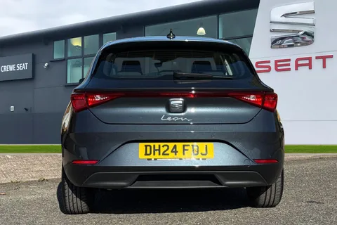 DH24FDJ SEAT Leon 1.5 TSI EVO SE Euro 6 (s/s) 5dr Thumbnail #4