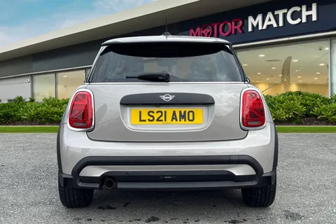 LS21AMO Mini Hatch 1.5 One Classic Steptronic Euro 6 (s/s) 3dr Thumbnail #5