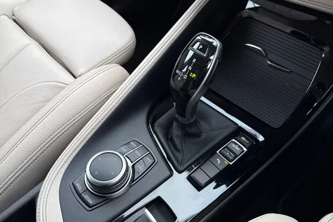 LO72EOZ BMW X2 2.0 18d Sport Auto sDrive Euro 6 (s/s) 5dr Thumbnail #24