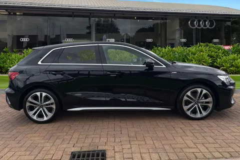 DK25XHZ Audi A3 S line 35 TFSI  150 PS S tronic Thumbnail #4