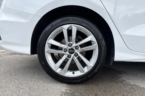 PN73NZO Audi A3 Sport 30 TFSI  110 PS 6-speed Thumbnail #11