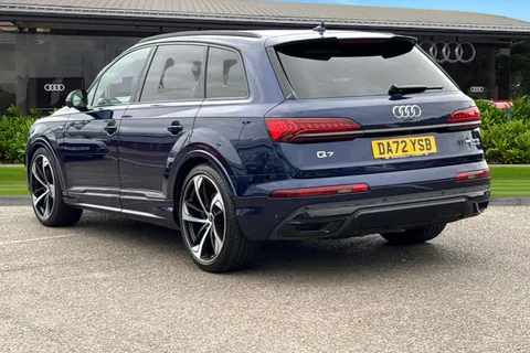 DA72YSB Audi Q7 Black Edition 55 TFSI quattro 340 PS tiptronic Thumbnail #3