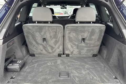 DA72YSB Audi Q7 Black Edition 55 TFSI quattro 340 PS tiptronic Thumbnail #7