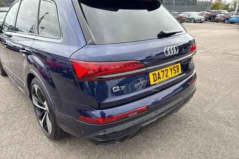 DA72YSB Audi Q7 Black Edition 55 TFSI quattro 340 PS tiptronic Thumbnail #8
