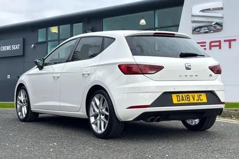 DA18VJC SEAT Leon 1.4 TSI FR Technology Euro 6 (s/s) 5dr Thumbnail #3