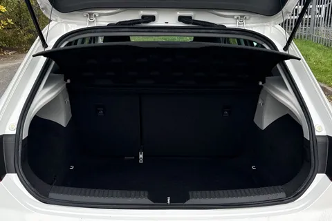 DA18VJC SEAT Leon 1.4 TSI FR Technology Euro 6 (s/s) 5dr Thumbnail #7