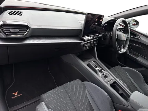 KO74GZC CUPRA Leon 2.0 TSI 300 VZ3 5dr DSG***PANORAMIC SUNROOF*** Thumbnail #9