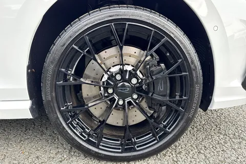 Volkswagen Golf 2.0 TSI R Black Edition DSG 4Motion Euro 6 (s/s) 5dr Thumbnail #10