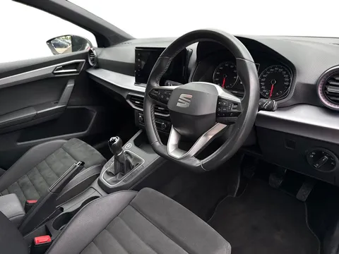 MT71ZVR SEAT Ibiza 1.0 TSI XCELLENCE Euro 6 (s/s) 5dr Thumbnail #8