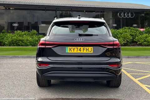 KY74FHJ Audi Q6 E-Tron Q6 SUV Sport e-tron quattro 285,00 kW Thumbnail #5