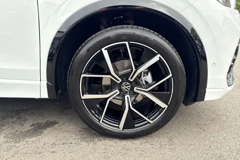 AO25WVJ Volkswagen Tiguan 1.5 eTSI 150 R-Line 5dr DSG | Heated Seats | Rear Camera Thumbnail #10