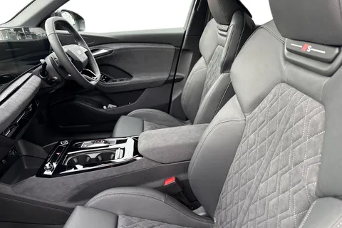  Audi Q6 E-Tron 100kWh Edition 1 Sportback Auto quattro 5dr Thumbnail #16