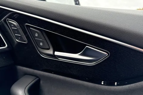 Audi Q8 3.0 TDI V6 50 Black Edition Tiptronic quattro Euro 6 (s/s) 5dr Thumbnail #21