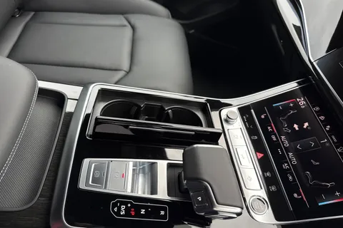  Audi Q8 3.0 TDI V6 50 Black Edition Tiptronic quattro Euro 6 (s/s) 5dr Thumbnail #23