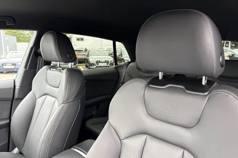  Audi Q8 3.0 TDI V6 50 Black Edition Tiptronic quattro Euro 6 (s/s) 5dr Thumbnail #24