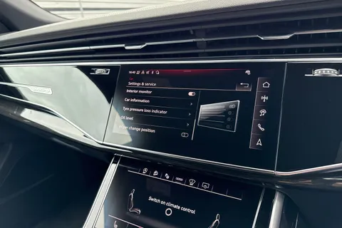  Audi Q8 3.0 TDI V6 50 Black Edition Tiptronic quattro Euro 6 (s/s) 5dr Thumbnail #50