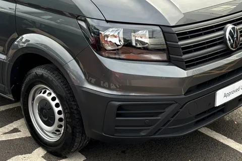 BV74TXL Volkswagen Crafter 2.0TDI 140PS CR35 LWB Commerce Plus Thumbnail #9