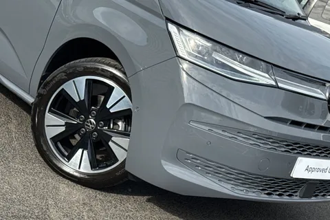 30 of 64 for VOLKSWAGEN CALIFORNIA 2.0 TDI Ocean 5dr DSG