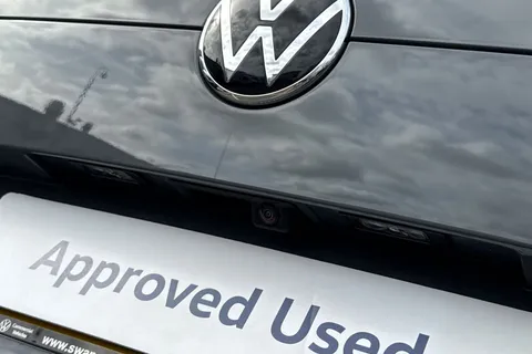 37 of 64 for VOLKSWAGEN CALIFORNIA 2.0 TDI Ocean 5dr DSG