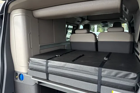 42 of 64 for VOLKSWAGEN CALIFORNIA 2.0 TDI Ocean 5dr DSG