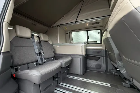 48 of 64 for VOLKSWAGEN CALIFORNIA 2.0 TDI Ocean 5dr DSG