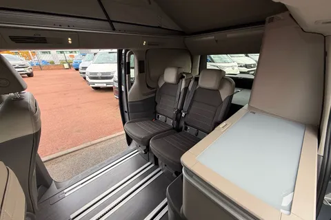 50 of 64 for VOLKSWAGEN CALIFORNIA 2.0 TDI Ocean 5dr DSG